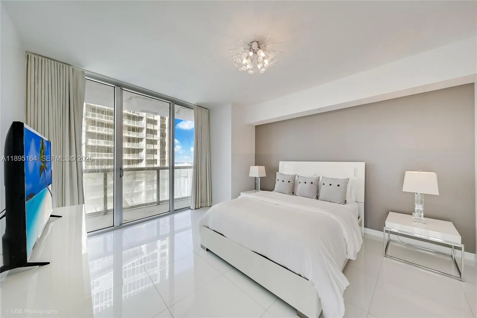 495 Brickell Ave 4710, Miami, Florida 33131, Miami, Florida 33131, 2 Bedrooms Bedrooms, ,2 BathroomsBathrooms,Residential Lease,For Rent,495 Brickell Ave 4710, Miami, Florida 33131,A11895164