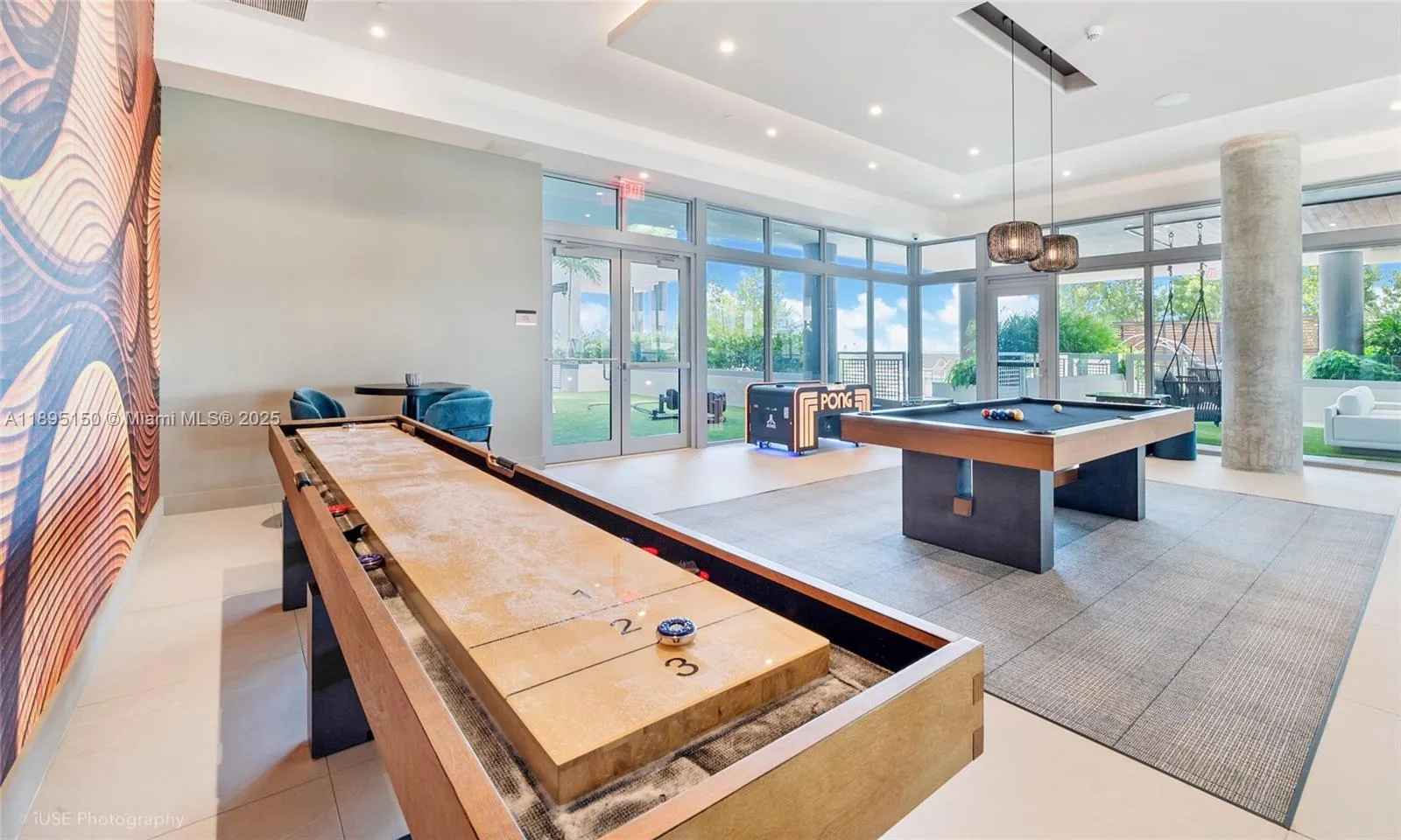 9600 S Dixie Hwy C1, Miami, Florida 33156, Miami, Florida 33156, 3 Bedrooms Bedrooms, ,2 BathroomsBathrooms,Residential Lease,For Rent,9600 S Dixie Hwy C1, Miami, Florida 33156,A11895150