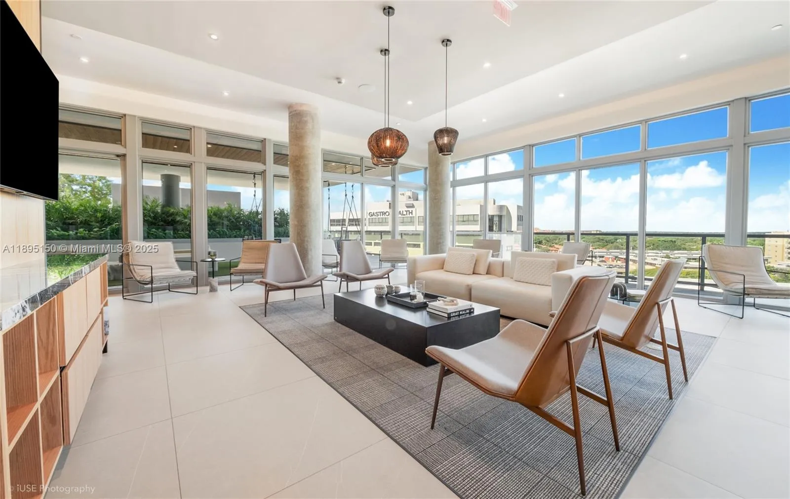 9600 S Dixie Hwy C1, Miami, Florida 33156, Miami, Florida 33156, 3 Bedrooms Bedrooms, ,2 BathroomsBathrooms,Residential Lease,For Rent,9600 S Dixie Hwy C1, Miami, Florida 33156,A11895150
