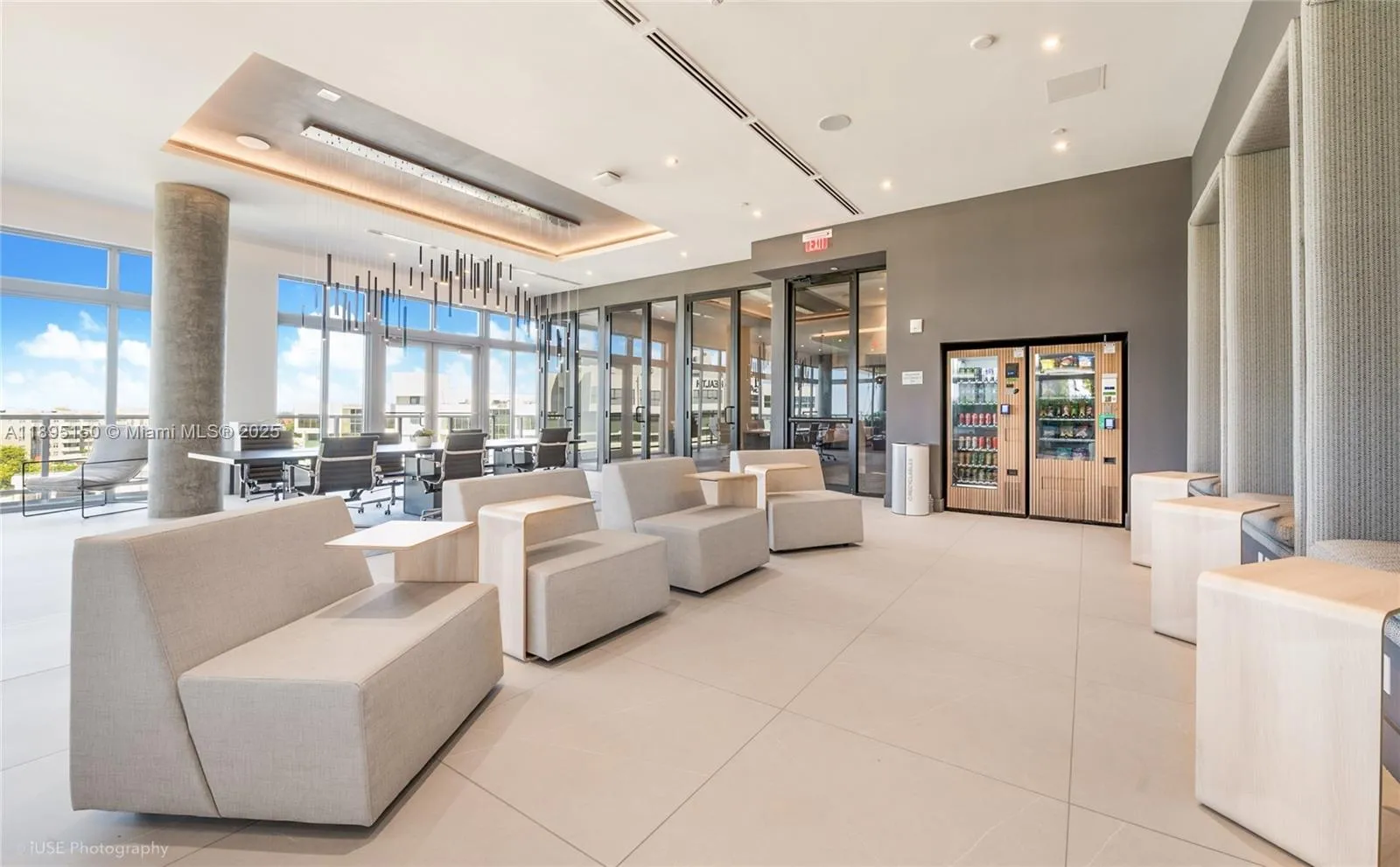9600 S Dixie Hwy C1, Miami, Florida 33156, Miami, Florida 33156, 3 Bedrooms Bedrooms, ,2 BathroomsBathrooms,Residential Lease,For Rent,9600 S Dixie Hwy C1, Miami, Florida 33156,A11895150