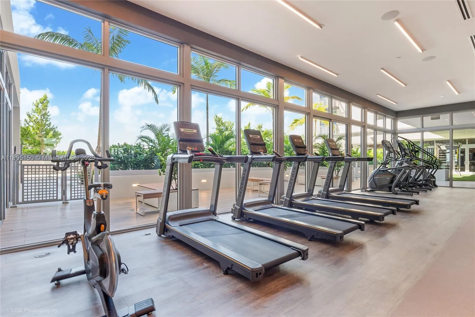 9600 S Dixie Hwy C1, Miami, Florida 33156, Miami, Florida 33156, 3 Bedrooms Bedrooms, ,2 BathroomsBathrooms,Residential Lease,For Rent,9600 S Dixie Hwy C1, Miami, Florida 33156,A11895150