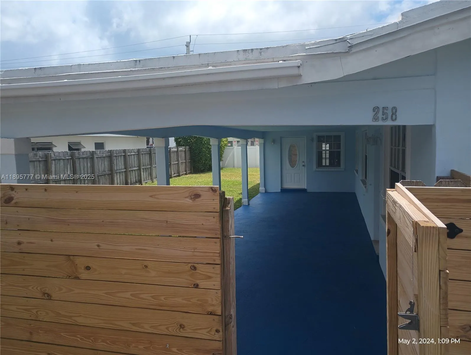 258 Neptune Ave N, Lauderdale By The Sea, Florida, Lauderdale By The Sea, Florida 33308, 1 Bedroom Bedrooms, ,1 BathroomBathrooms,Residential Lease,For Rent,258 Neptune Ave N, Lauderdale By The Sea, Florida ,A11895777