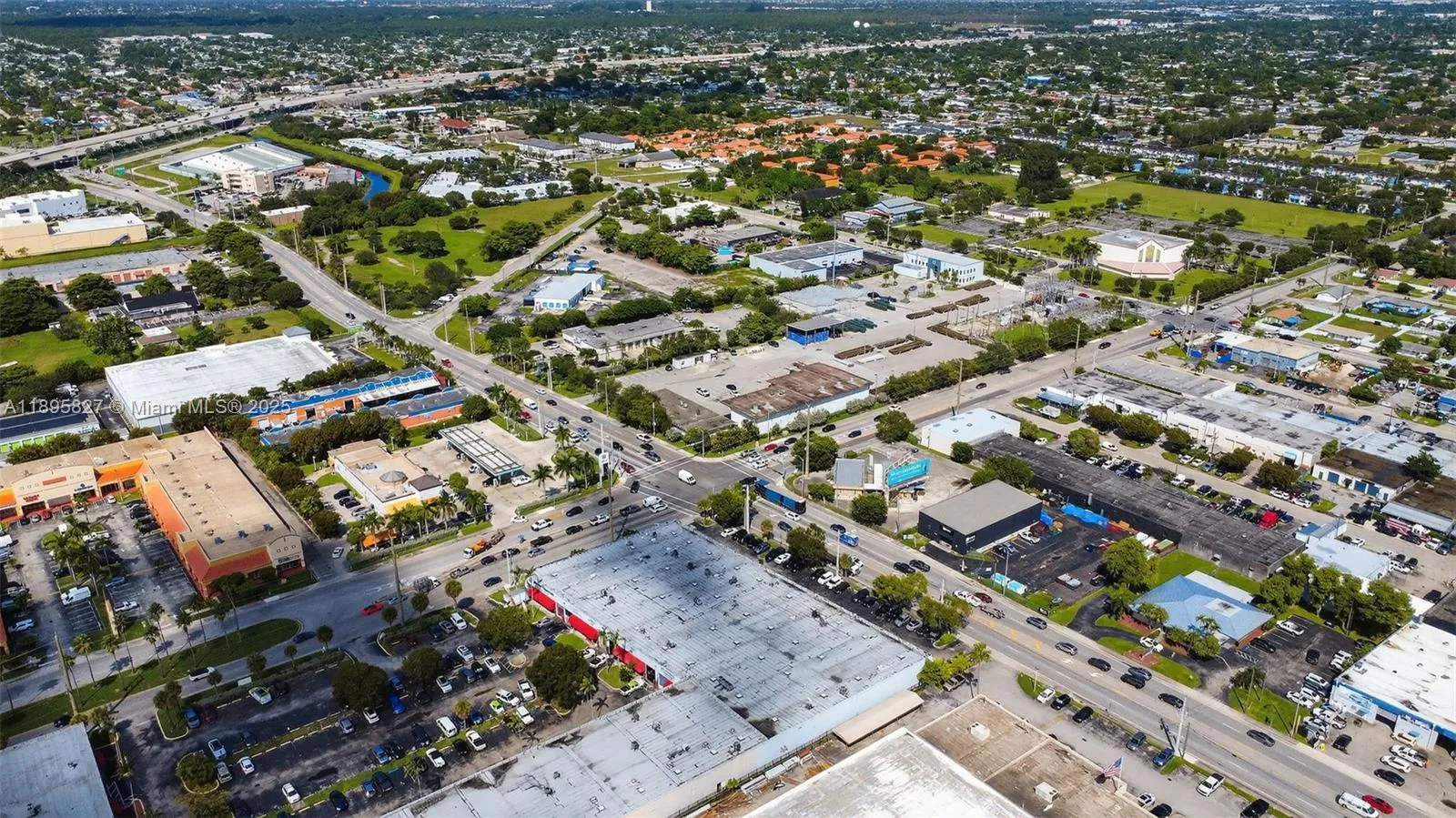 10650 / 10652 Sw 186 St 21 / 22, Florida 33157, Florida 33157, ,Commercial Sale,For Sale,10650 / 10652 Sw 186 St 21 / 22, , Florida 33157,A11895827