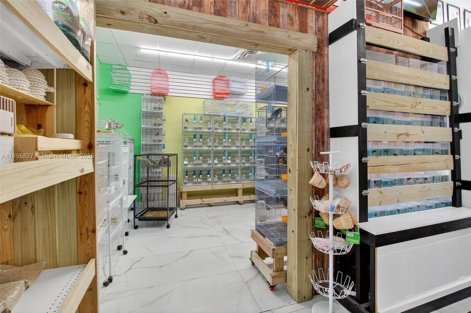 10650 / 10652 Sw 186 St 21 / 22, Florida 33157, Florida 33157, ,Commercial Sale,For Sale,10650 / 10652 Sw 186 St 21 / 22, , Florida 33157,A11895827