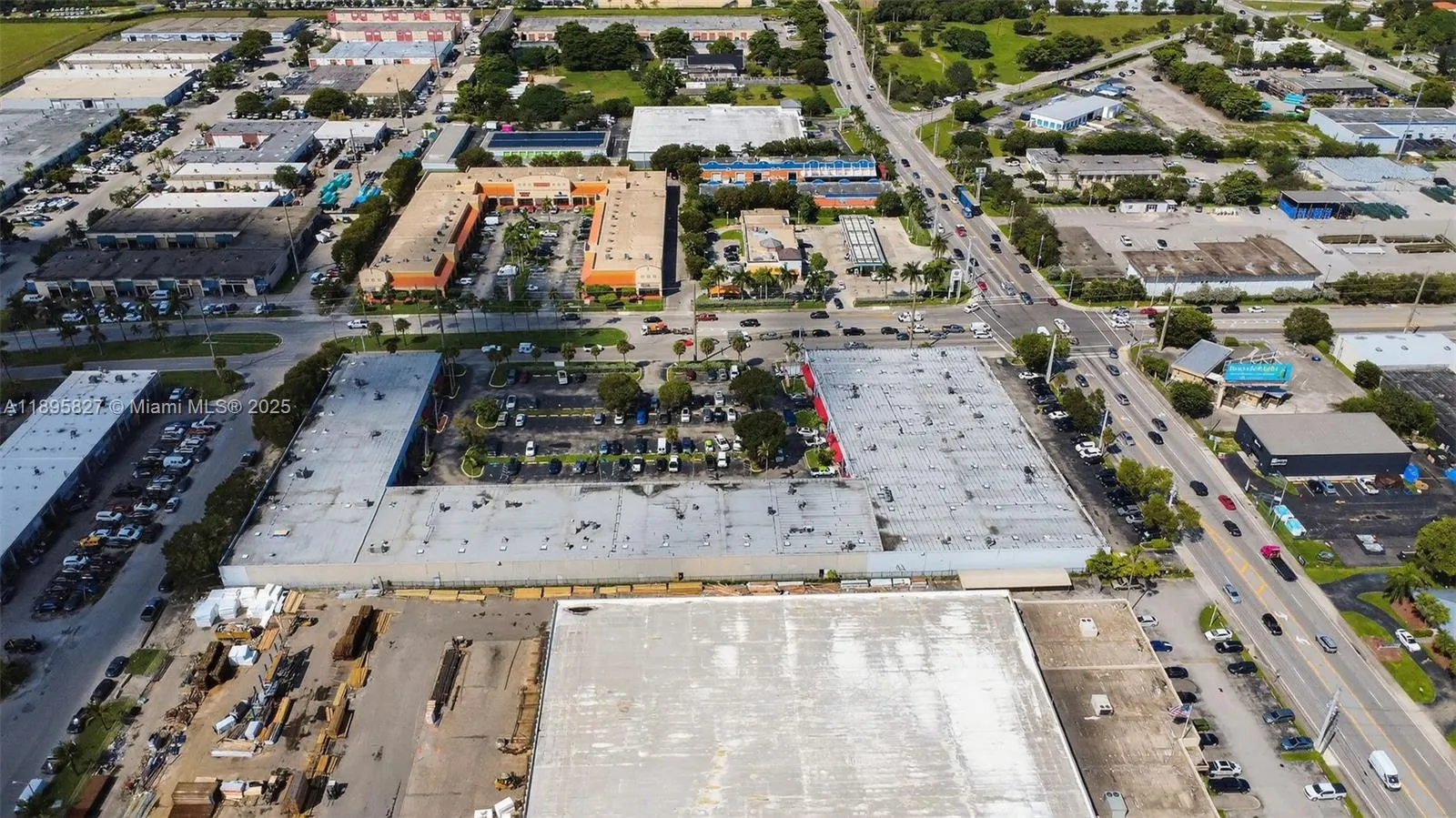 10650 / 10652 Sw 186 St 21 / 22, Florida 33157, Florida 33157, ,Commercial Sale,For Sale,10650 / 10652 Sw 186 St 21 / 22, , Florida 33157,A11895827