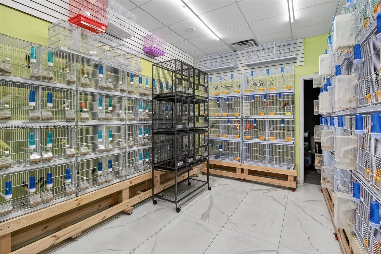 10650 / 10652 Sw 186 St 21 / 22, Florida 33157, Florida 33157, ,Commercial Sale,For Sale,10650 / 10652 Sw 186 St 21 / 22, , Florida 33157,A11895827