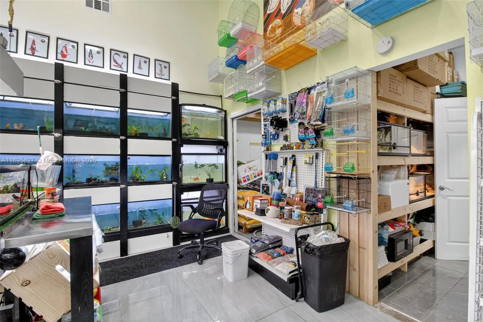 10650 / 10652 Sw 186 St 21 / 22, Florida 33157, Florida 33157, ,Commercial Sale,For Sale,10650 / 10652 Sw 186 St 21 / 22, , Florida 33157,A11895827