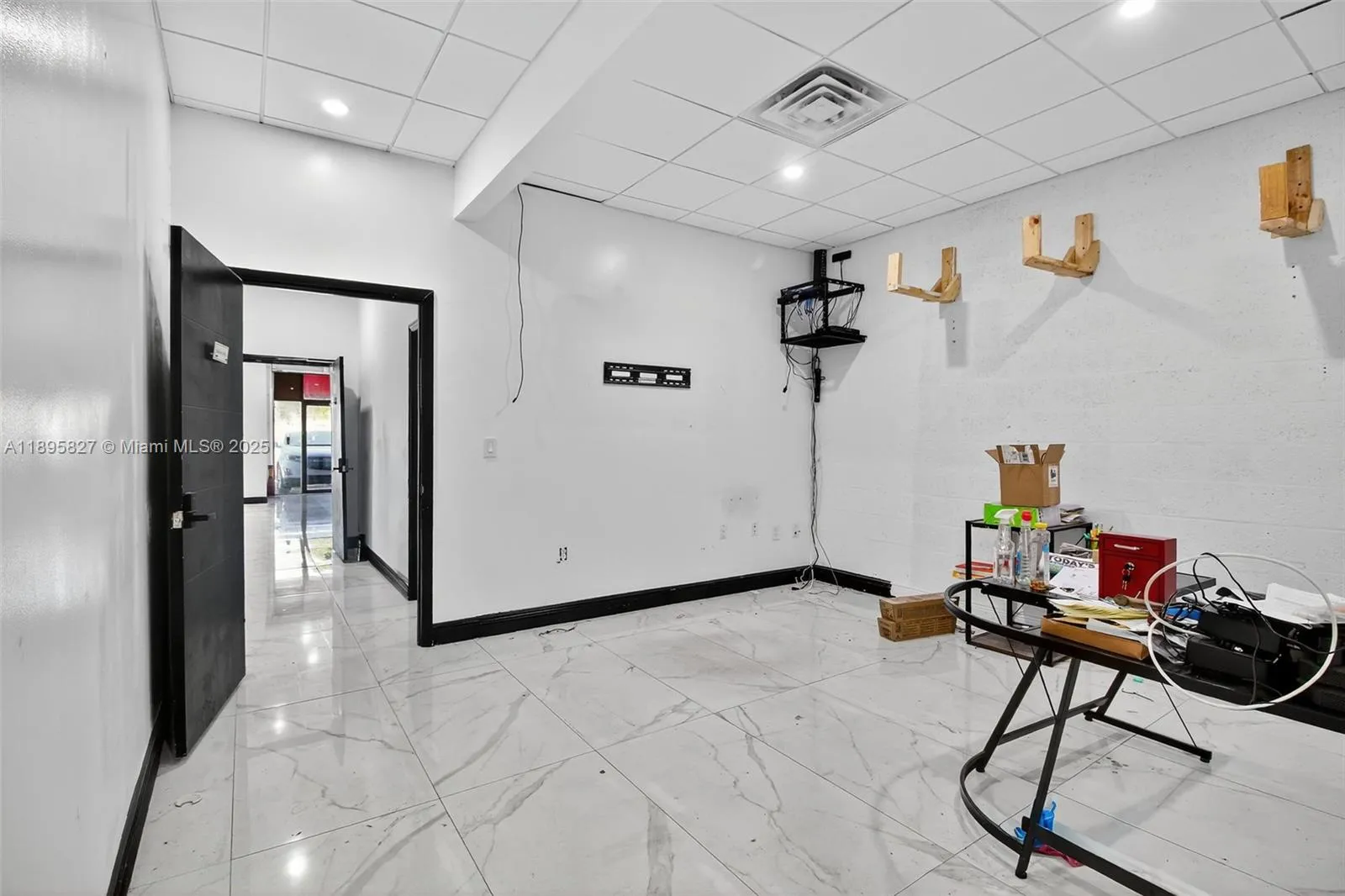 10650 / 10652 Sw 186 St 21 / 22, Florida 33157, Florida 33157, ,Commercial Sale,For Sale,10650 / 10652 Sw 186 St 21 / 22, , Florida 33157,A11895827