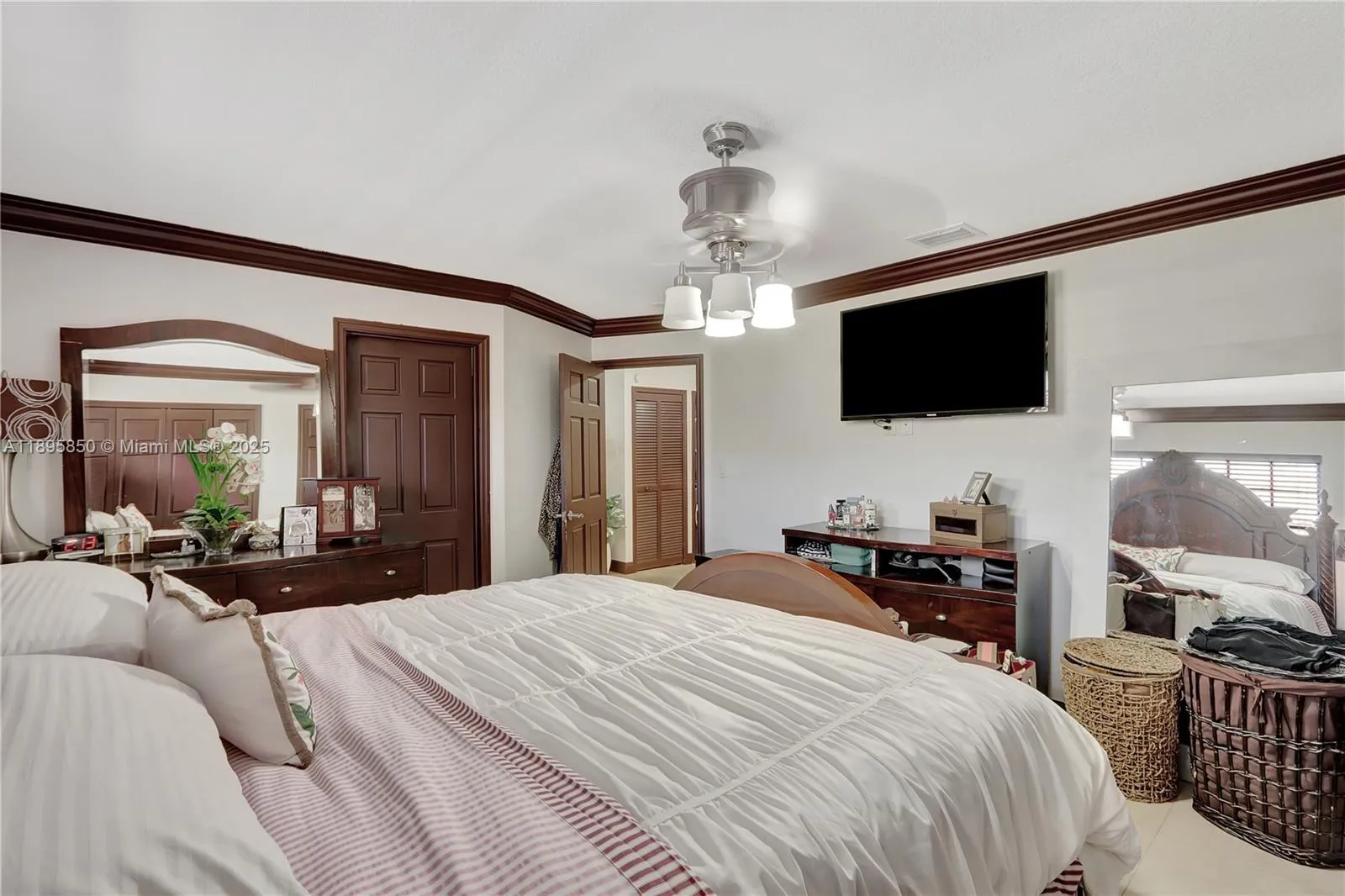 15801 Nw 47th Ave, Miami Gardens, Florida 33054, Miami Gardens, Florida 33054, ,Residential Income,For Sale,15801 Nw 47th Ave, Miami Gardens, Florida 33054,A11895850