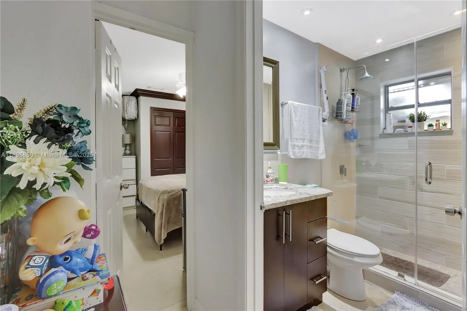 15801 Nw 47th Ave, Miami Gardens, Florida 33054, Miami Gardens, Florida 33054, ,Residential Income,For Sale,15801 Nw 47th Ave, Miami Gardens, Florida 33054,A11895850