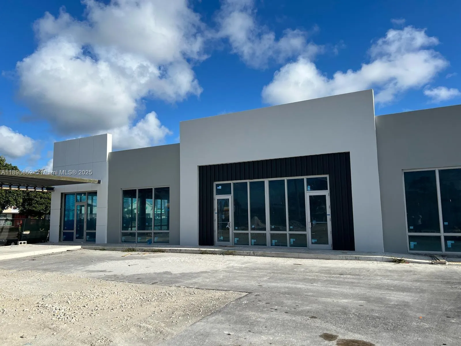 26755 S Dixie Hwy, Homestead, Florida 33032, Homestead, Florida 33032, ,Commercial Lease,For Rent,26755 S Dixie Hwy, Homestead, Florida 33032,A11895852