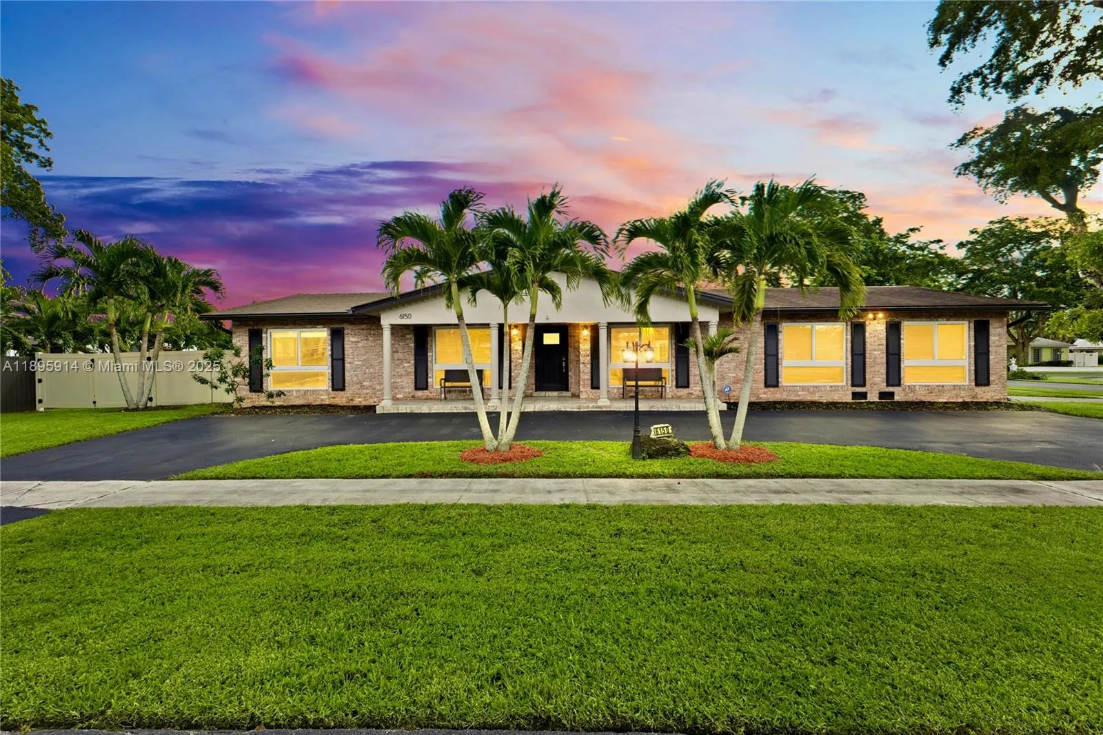 6150 Sw 7th St, Plantation, Florida 33317, Plantation, Florida 33317, 5 Bedrooms Bedrooms, 5 Rooms Rooms,4 BathroomsBathrooms,Residential,For Sale,6150 Sw 7th St, Plantation, Florida 33317,A11895914