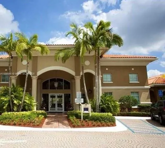 230 Sw 117th Ter 11208, Pembroke Pines, Florida 33, Pembroke Pines, Florida 33025, 3 Bedrooms Bedrooms, ,2 BathroomsBathrooms,Residential Lease,For Rent,230 Sw 117th Ter 11208, Pembroke Pines, Florida 33,A11895966