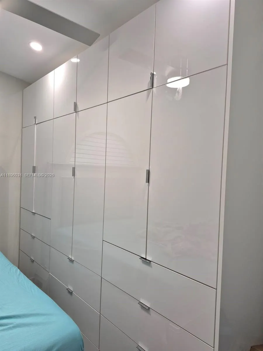 3118 W 71st Pl, Hialeah, Florida 33018, Hialeah, Florida 33018, 3 Bedrooms Bedrooms, ,2 BathroomsBathrooms,Residential,For Sale,3118 W 71st Pl, Hialeah, Florida 33018,A11896031