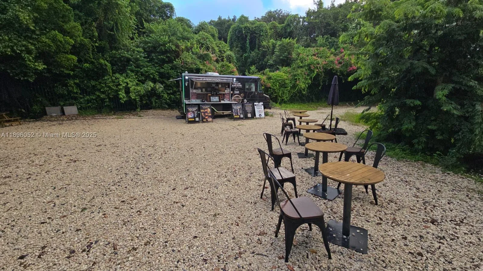 Mediterranean Food Truck For Sale In Miami, Miami, Miami, Florida 33130, ,Business Opportunity,For Sale,Mediterranean Food Truck For Sale In Miami, Miami,A11896052