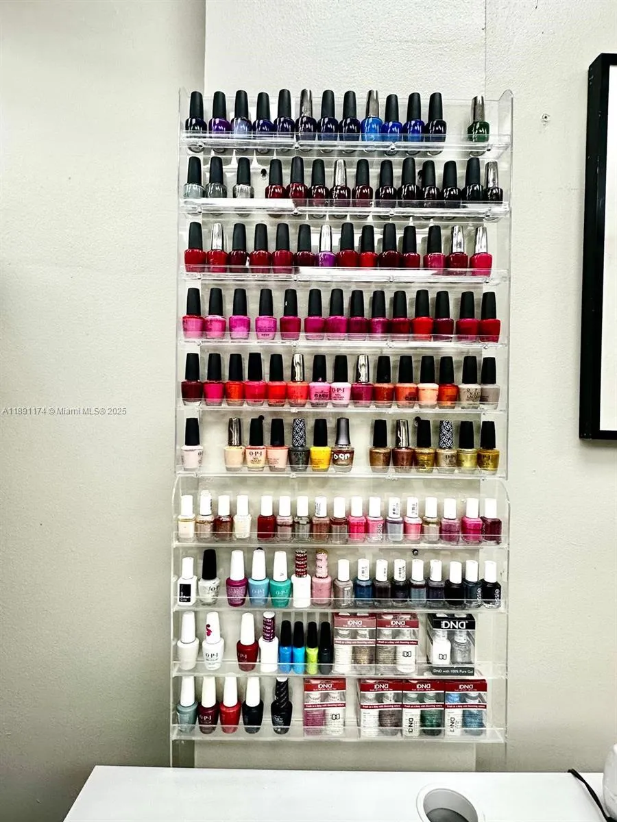 PALETTES OF NAIL COLORS.