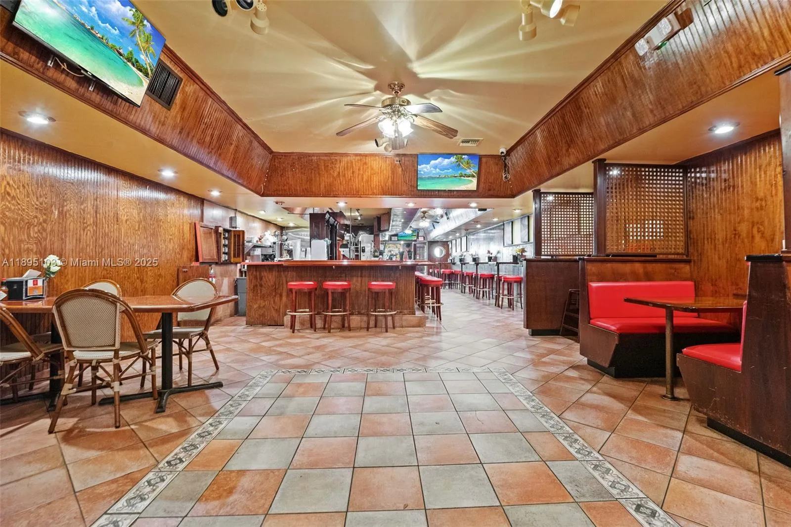 6330 Miramar Pkwy, Miramar, Florida 33023, Miramar, Florida 33023, ,Commercial Sale,For Sale,6330 Miramar Pkwy, Miramar, Florida 33023,A11895103