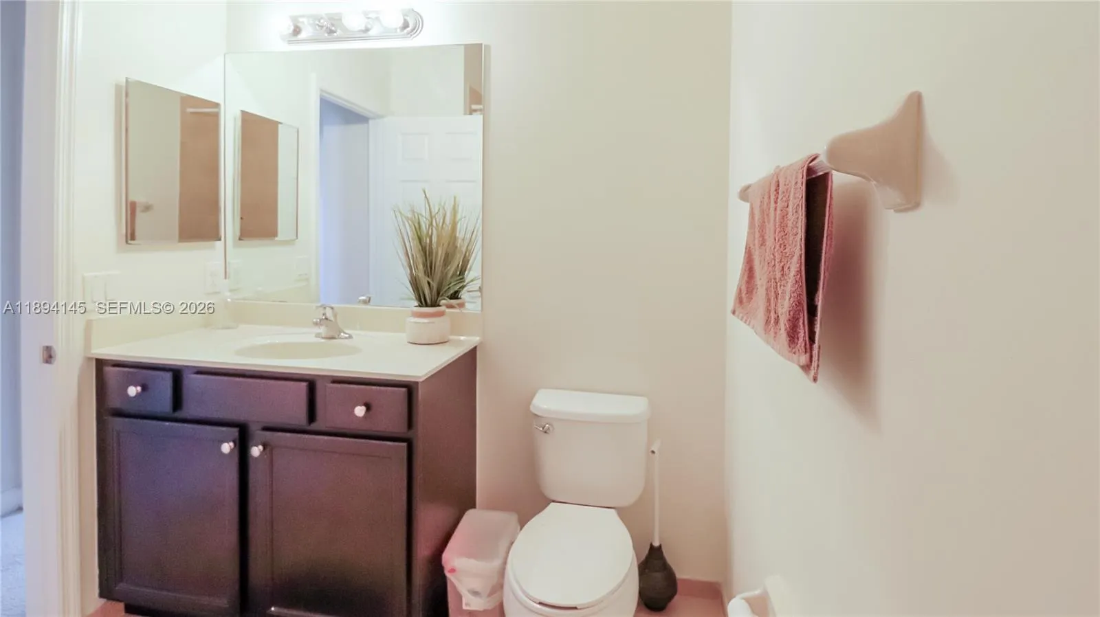 3364 W 90th St, Hialeah, Florida 33018, Hialeah, Florida 33018, 4 Bedrooms Bedrooms, ,2 BathroomsBathrooms,Residential,For Sale,3364 W 90th St, Hialeah, Florida 33018,A11894145