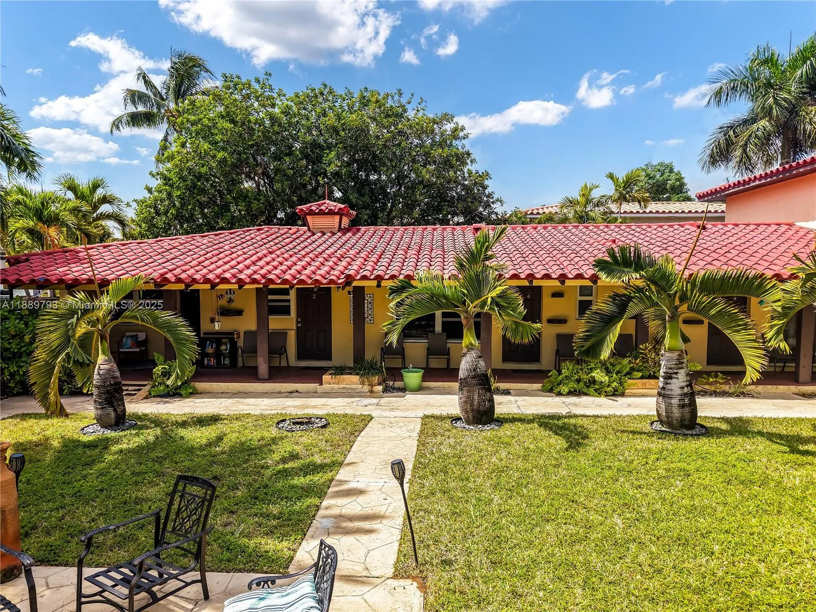 2625 Ne 13th Ct, Fort Lauderdale, Florida 33304, Fort Lauderdale, Florida 33304, ,Commercial Sale,For Sale,2625 Ne 13th Ct, Fort Lauderdale, Florida 33304,A11889793