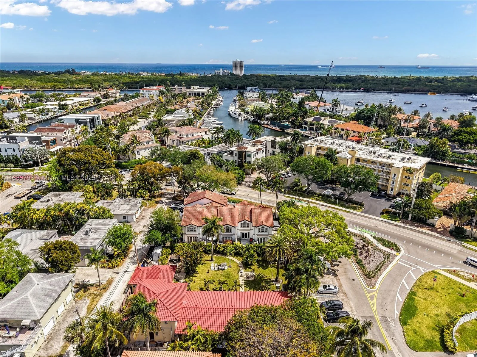 2625 Ne 13th Ct, Fort Lauderdale, Florida 33304, Fort Lauderdale, Florida 33304, ,Commercial Sale,For Sale,2625 Ne 13th Ct, Fort Lauderdale, Florida 33304,A11889793