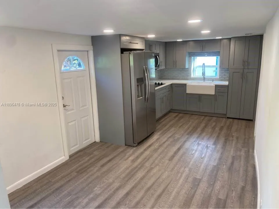 877 Ne 63rd St, Fort Lauderdale, Florida 33334, Fort Lauderdale, Florida 33334, 2 Bedrooms Bedrooms, ,2 BathroomsBathrooms,Residential,For Sale,877 Ne 63rd St, Fort Lauderdale, Florida 33334,A11896478