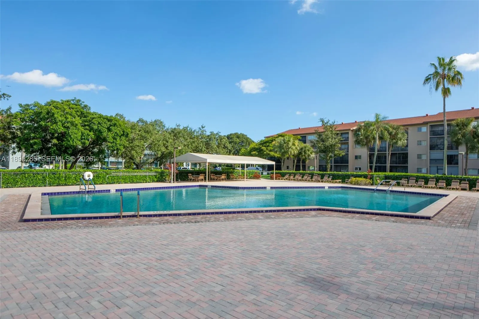 1551 Sw 135th Ter 314g, Pembroke Pines, Florida 33, Pembroke Pines, Florida 33027, 2 Bedrooms Bedrooms, ,2 BathroomsBathrooms,Residential,For Sale,1551 Sw 135th Ter 314g, Pembroke Pines, Florida 33,A11895285