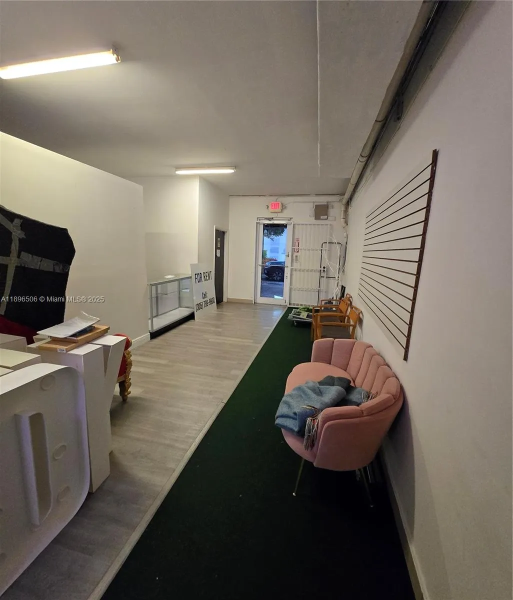111 E Hallandale Beach Blvd A, Hallandale Beach, F, Hallandale Beach, Florida 33009, ,Commercial Lease,For Rent,111 E Hallandale Beach Blvd A, Hallandale Beach, F,A11896506