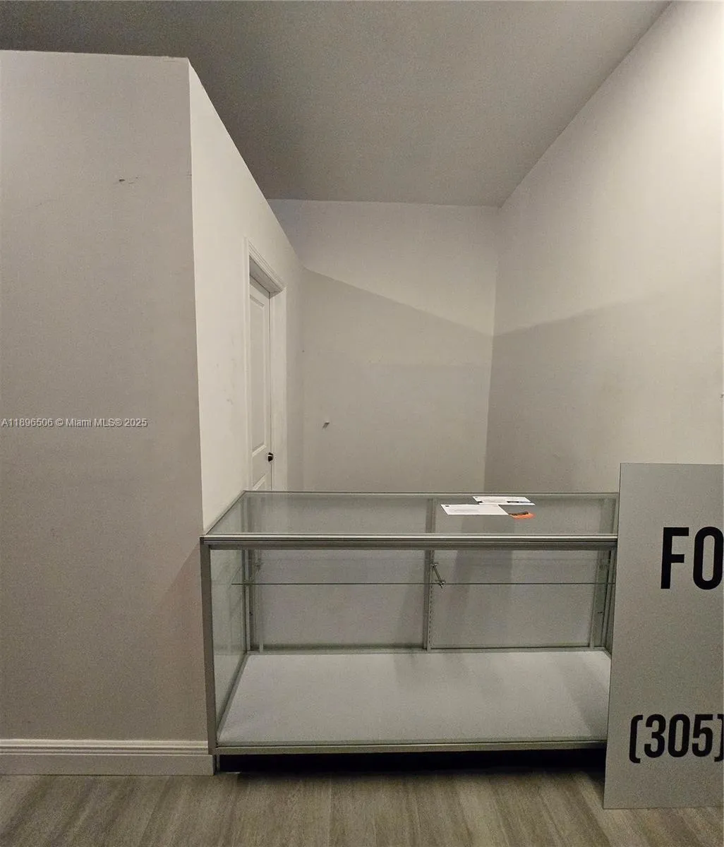 111 E Hallandale Beach Blvd A, Hallandale Beach, F, Hallandale Beach, Florida 33009, ,Commercial Lease,For Rent,111 E Hallandale Beach Blvd A, Hallandale Beach, F,A11896506