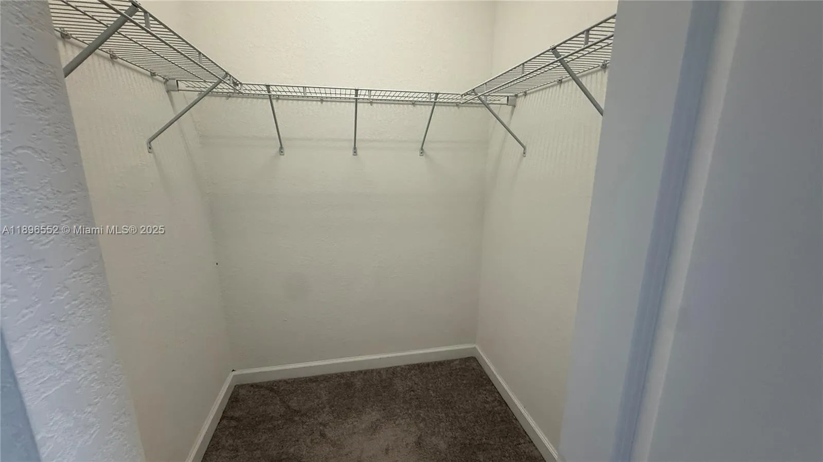 11381 Sw 248th Ln, Homestead, Florida 33032, Homestead, Florida 33032, 3 Bedrooms Bedrooms, ,2 BathroomsBathrooms,Residential,For Sale,11381 Sw 248th Ln, Homestead, Florida 33032,A11896552