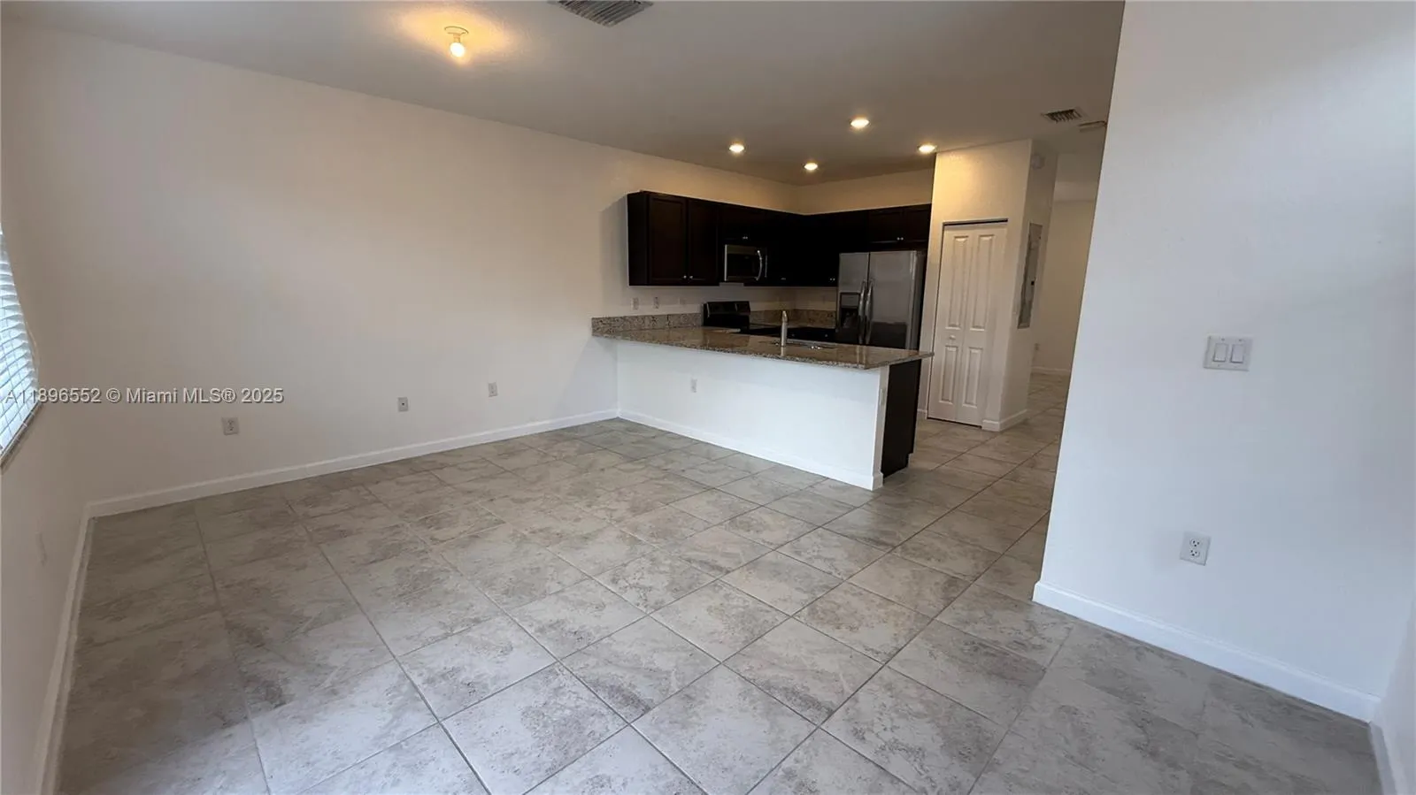 11381 Sw 248th Ln, Homestead, Florida 33032, Homestead, Florida 33032, 3 Bedrooms Bedrooms, ,2 BathroomsBathrooms,Residential,For Sale,11381 Sw 248th Ln, Homestead, Florida 33032,A11896552