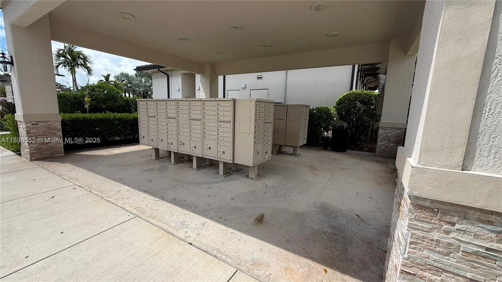 11381 Sw 248th Ln, Homestead, Florida 33032, Homestead, Florida 33032, 3 Bedrooms Bedrooms, ,2 BathroomsBathrooms,Residential,For Sale,11381 Sw 248th Ln, Homestead, Florida 33032,A11896552