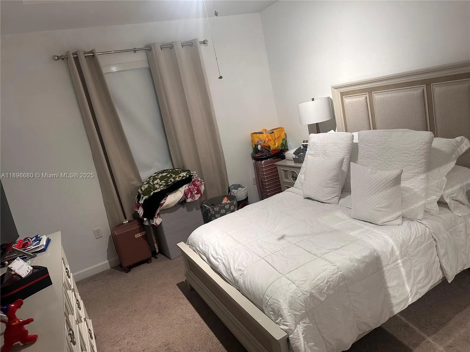 8867 W 35th Way, Hialeah, Florida 33018, Hialeah, Florida 33018, 2 Bedrooms Bedrooms, ,2 BathroomsBathrooms,Residential,For Sale,8867 W 35th Way, Hialeah, Florida 33018,A11896680