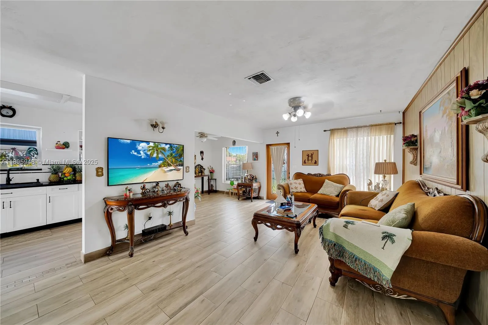 5402 Sw 128th Pl, Miami, Florida 33175, Miami, Florida 33175, 4 Bedrooms Bedrooms, ,2 BathroomsBathrooms,Residential,For Sale,5402 Sw 128th Pl, Miami, Florida 33175,A11895948