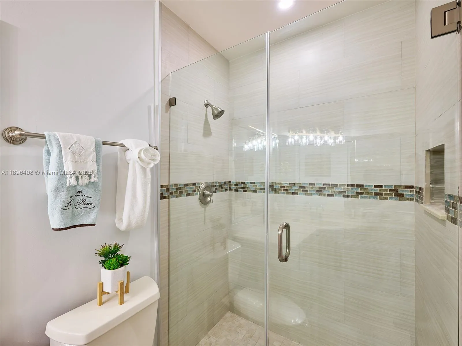 4400 Nw 30th St 224, Coconut Creek, Florida 33066, Coconut Creek, Florida 33066, 3 Bedrooms Bedrooms, ,2 BathroomsBathrooms,Residential,For Sale,4400 Nw 30th St 224, Coconut Creek, Florida 33066,A11896408