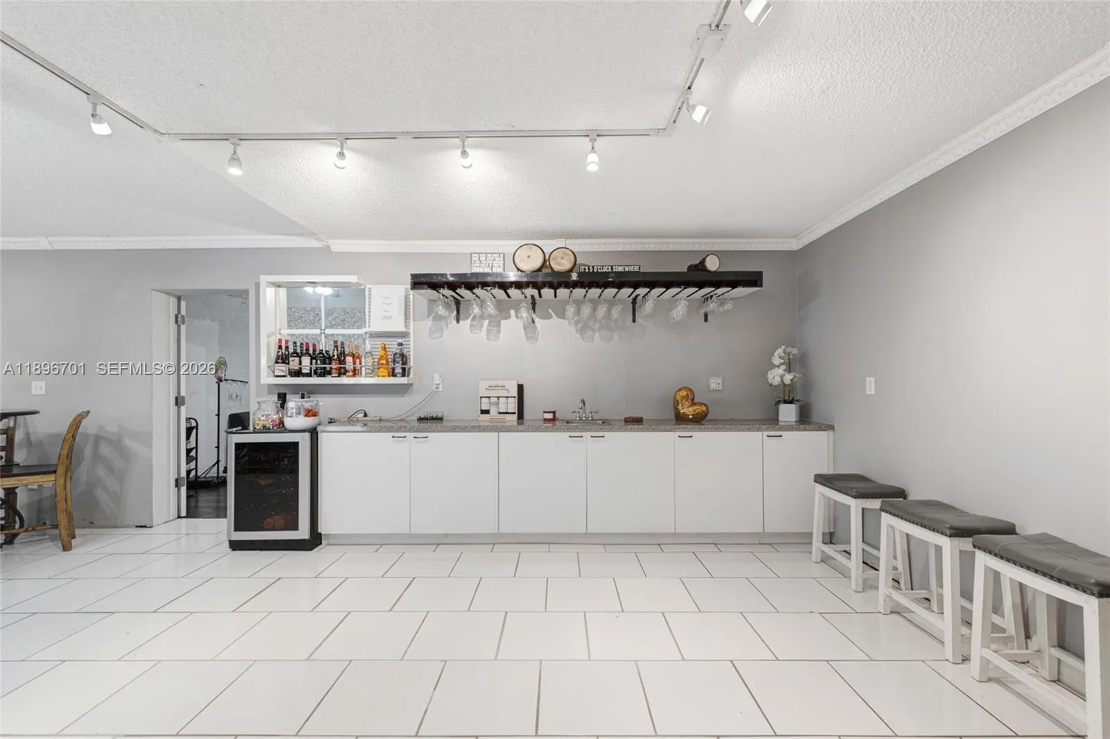 19491 Sw 216th St, Miami, Florida 33170, Miami, Florida 33170, 5 Bedrooms Bedrooms, ,3 BathroomsBathrooms,Residential,For Sale,19491 Sw 216th St, Miami, Florida 33170,A11896701