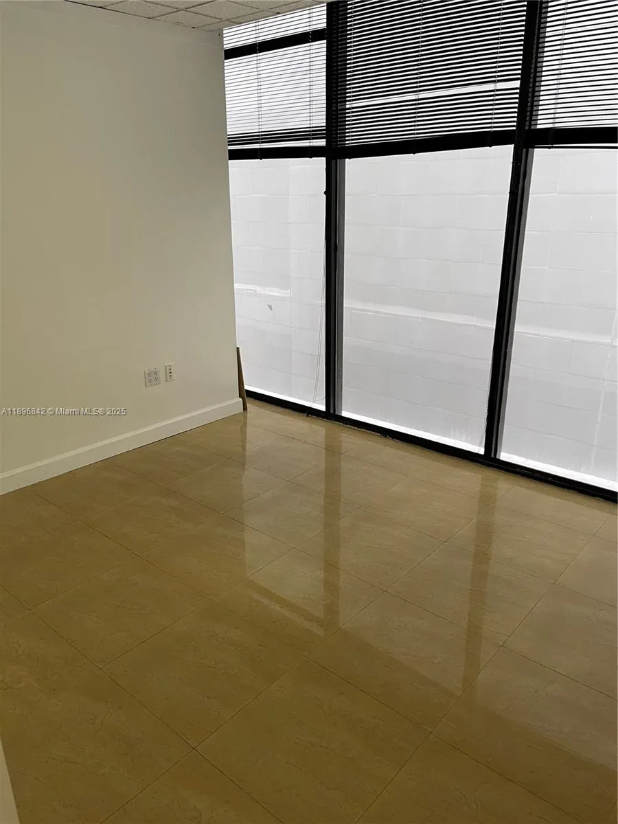 1110 Brickell Av 317a-b, Miami, Florida 33131, Miami, Florida 33131, ,Commercial Lease,For Rent,1110 Brickell Av 317a-b, Miami, Florida 33131,A11896842