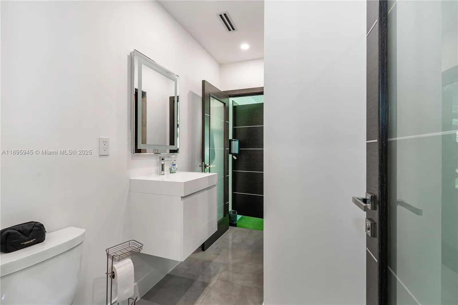 11531 Sw 93rd St, Miami, Florida 33176, Miami, Florida 33176, 7 Bedrooms Bedrooms, ,7 BathroomsBathrooms,Residential Lease,For Rent,11531 Sw 93rd St, Miami, Florida 33176,A11895945