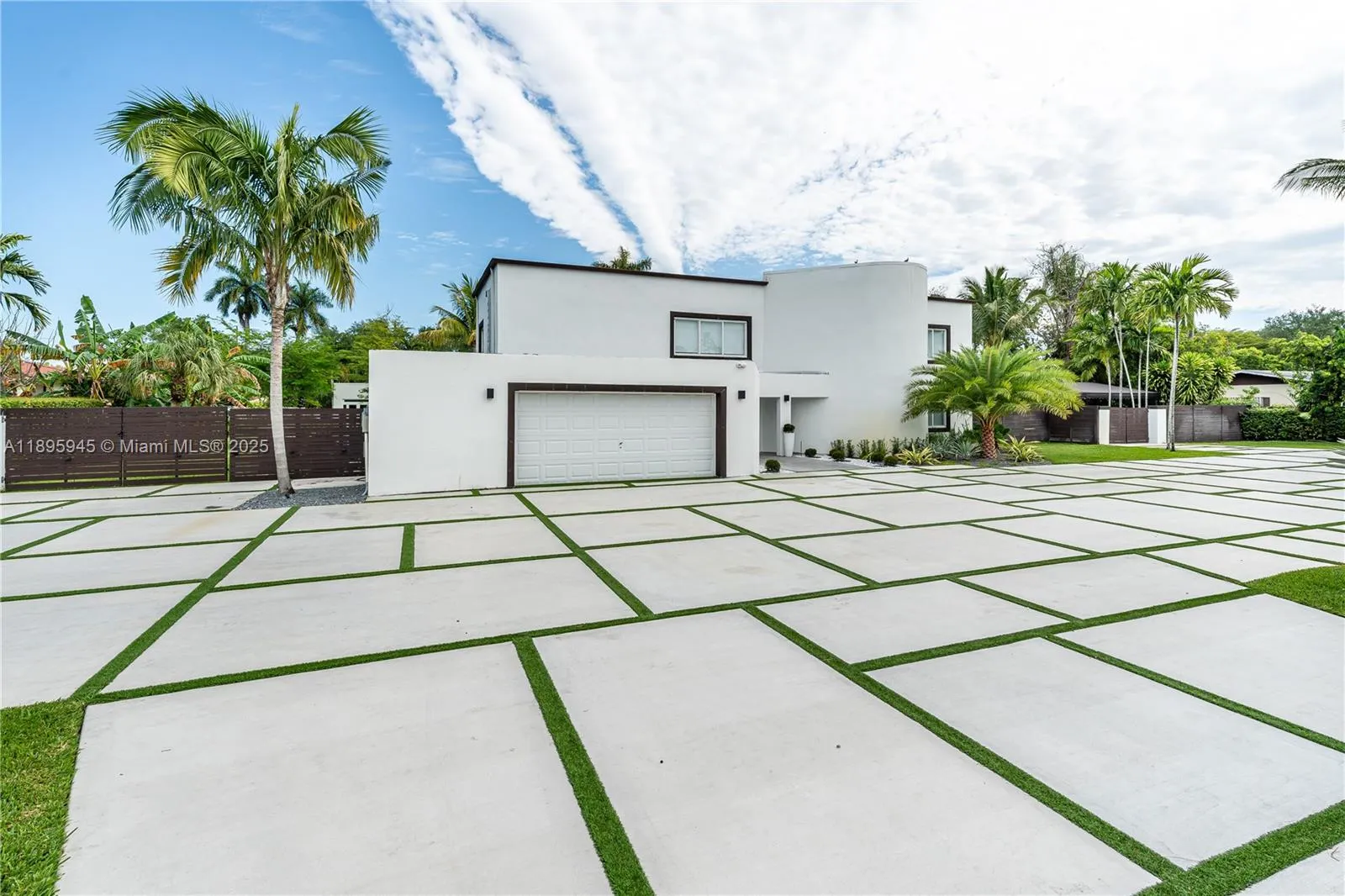11531 Sw 93rd St, Miami, Florida 33176, Miami, Florida 33176, 7 Bedrooms Bedrooms, ,7 BathroomsBathrooms,Residential Lease,For Rent,11531 Sw 93rd St, Miami, Florida 33176,A11895945