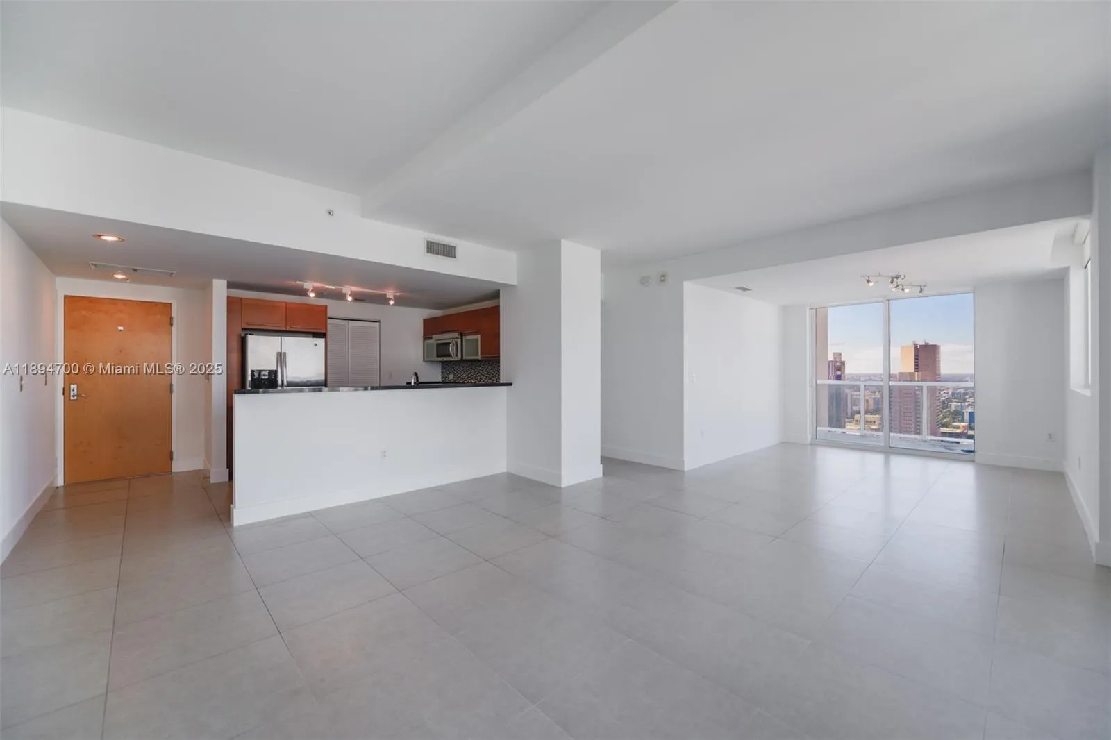 253 Ne 2nd St 3902, Miami, Florida 33132, Miami, Florida 33132, 2 Bedrooms Bedrooms, ,2 BathroomsBathrooms,Residential,For Sale,253 Ne 2nd St 3902, Miami, Florida 33132,A11894700