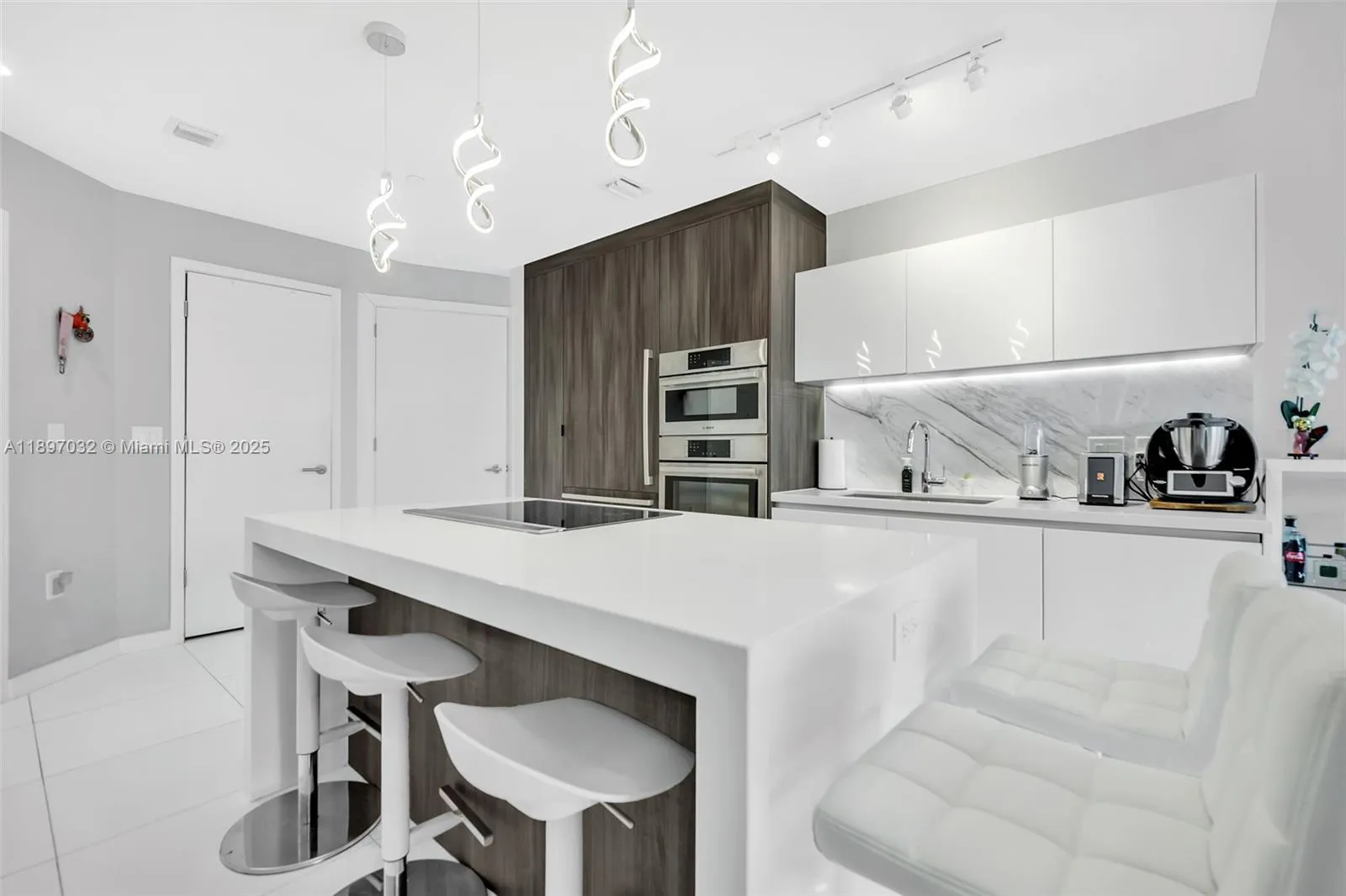 851 Ne 1st Ave 806, Miami, Florida 33132, Miami, Florida 33132, 2 Bedrooms Bedrooms, ,2 BathroomsBathrooms,Residential,For Sale,851 Ne 1st Ave 806, Miami, Florida 33132,A11897032