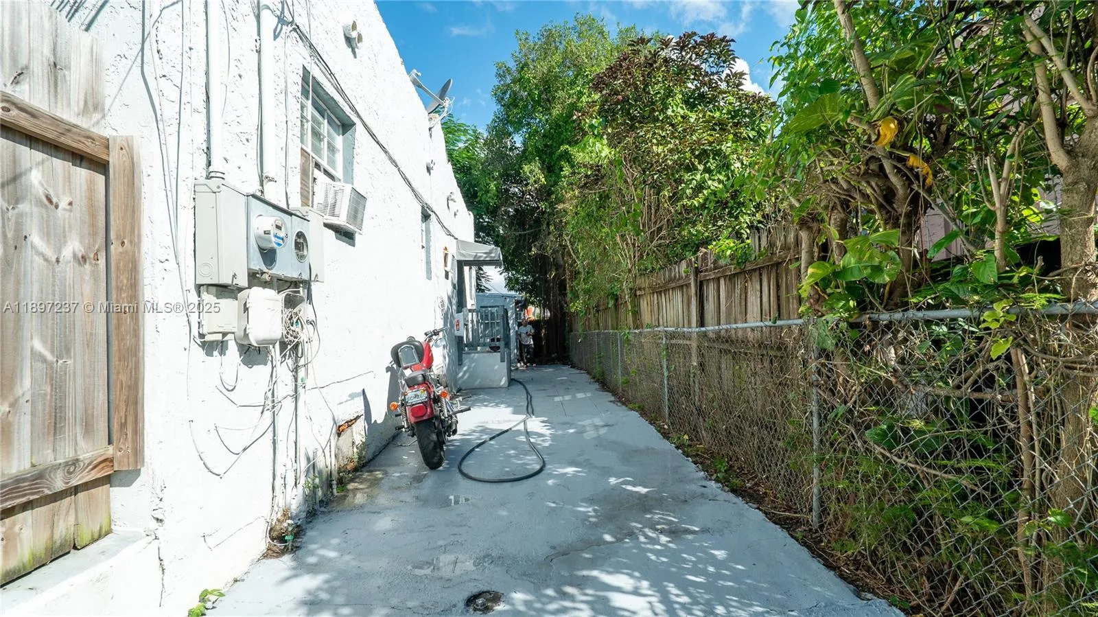 1177 Nw 30th St, Miami, Florida 33127, Miami, Florida 33127, ,Residential Income,For Sale,1177 Nw 30th St, Miami, Florida 33127,A11897237