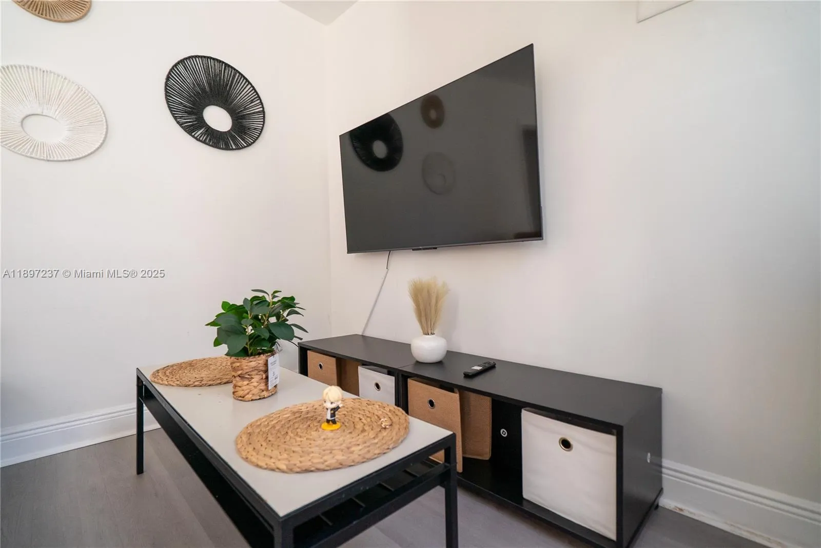 1177 Nw 30th St, Miami, Florida 33127, Miami, Florida 33127, ,Residential Income,For Sale,1177 Nw 30th St, Miami, Florida 33127,A11897237