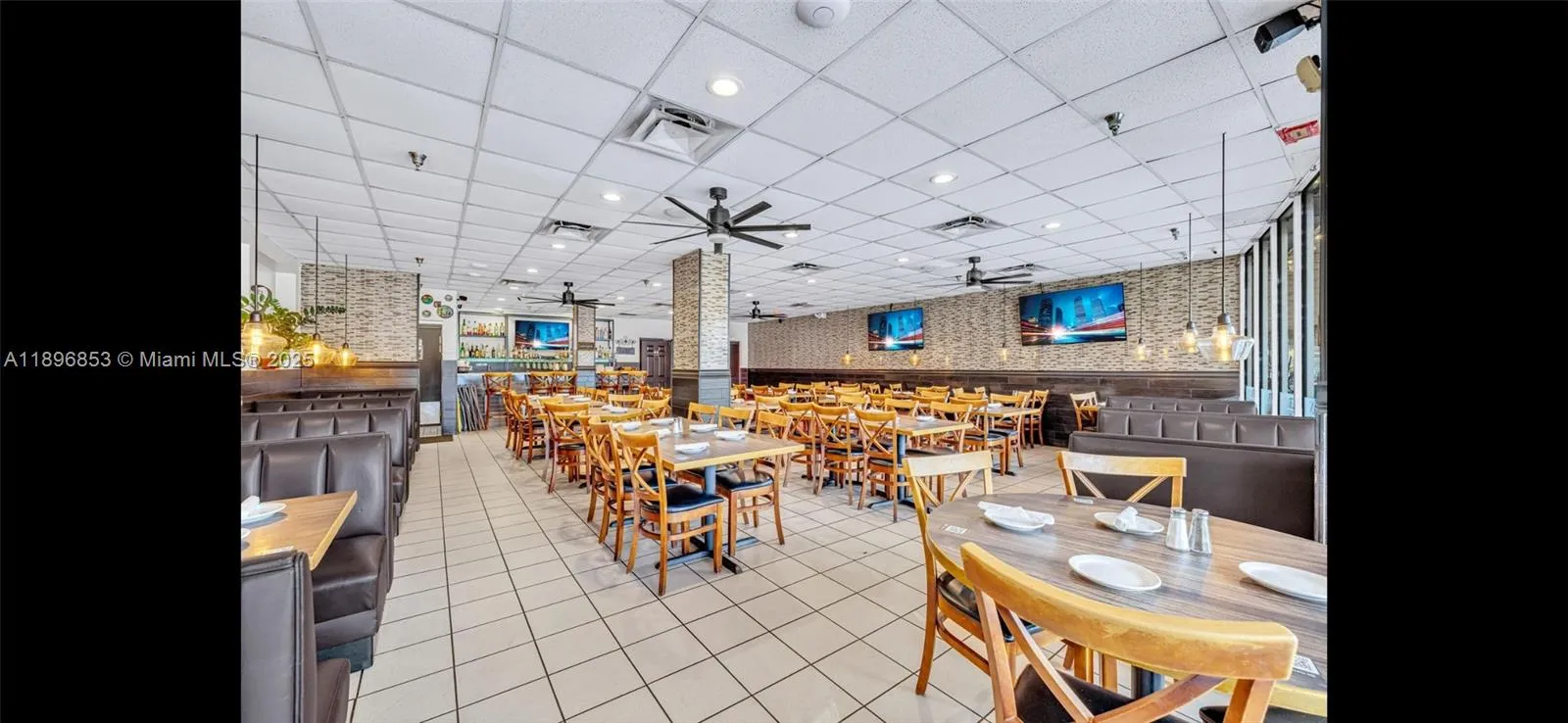 17020 Collins Ave, Sunny Isles Beach, Florida 3316, Sunny Isles Beach, Florida 33160, ,Business Opportunity,For Sale,17020 Collins Ave, Sunny Isles Beach, Florida 3316,A11896853