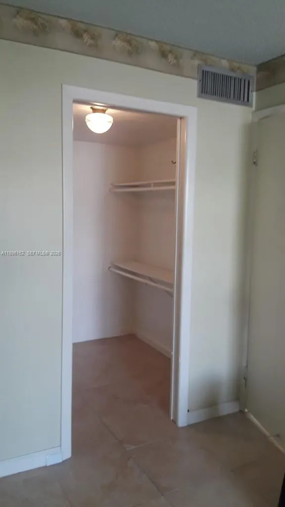 10855 Sw 112th Ave 215, Miami, Florida 33176, Miami, Florida 33176, 1 Bedroom Bedrooms, ,1 BathroomBathrooms,Residential Lease,For Rent,10855 Sw 112th Ave 215, Miami, Florida 33176,A11896152