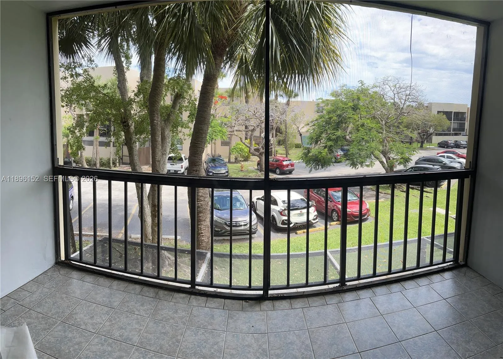 Screened Balcony