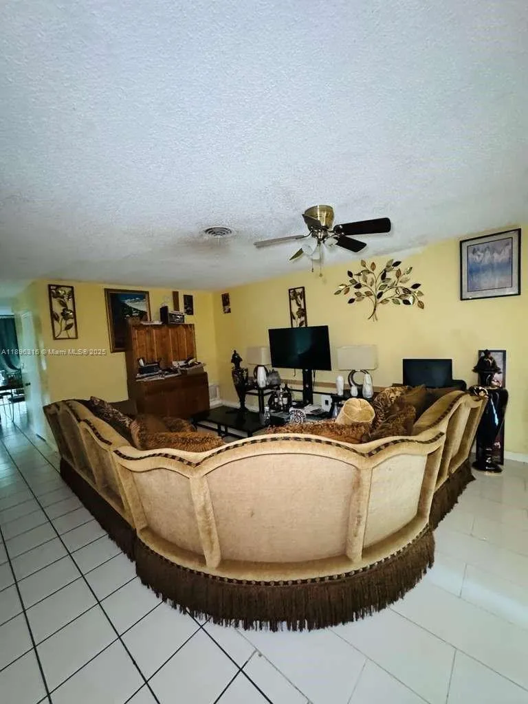 3405 Nw 82nd Ave, Coral Springs, Florida 33065, Coral Springs, Florida 33065, ,Residential Income,For Sale,3405 Nw 82nd Ave, Coral Springs, Florida 33065,A11896316