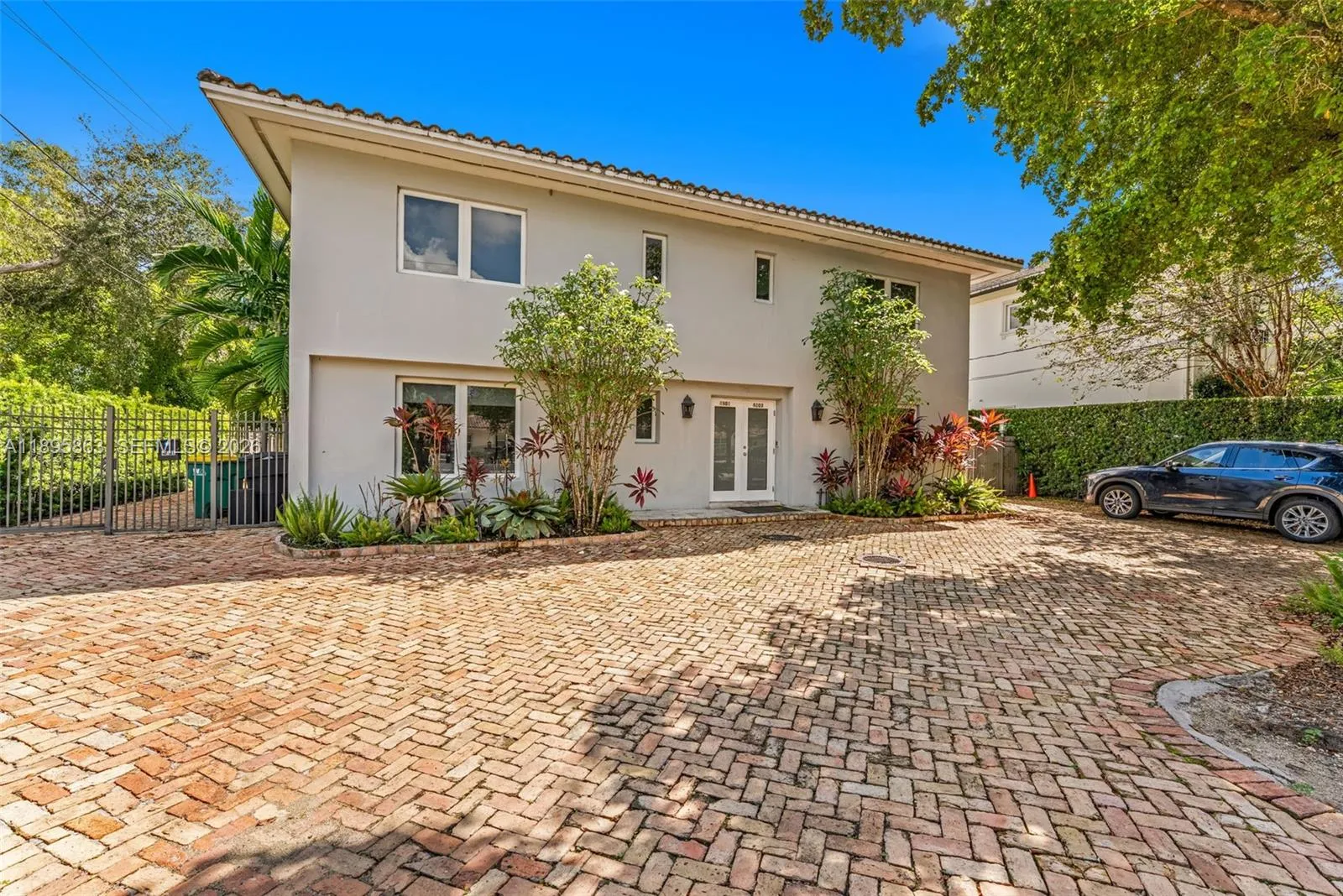 4801 University Dr, Coral Gables, Florida 33146, Coral Gables, Florida 33146, ,Residential Income,For Sale,4801 University Dr, Coral Gables, Florida 33146,A11895863