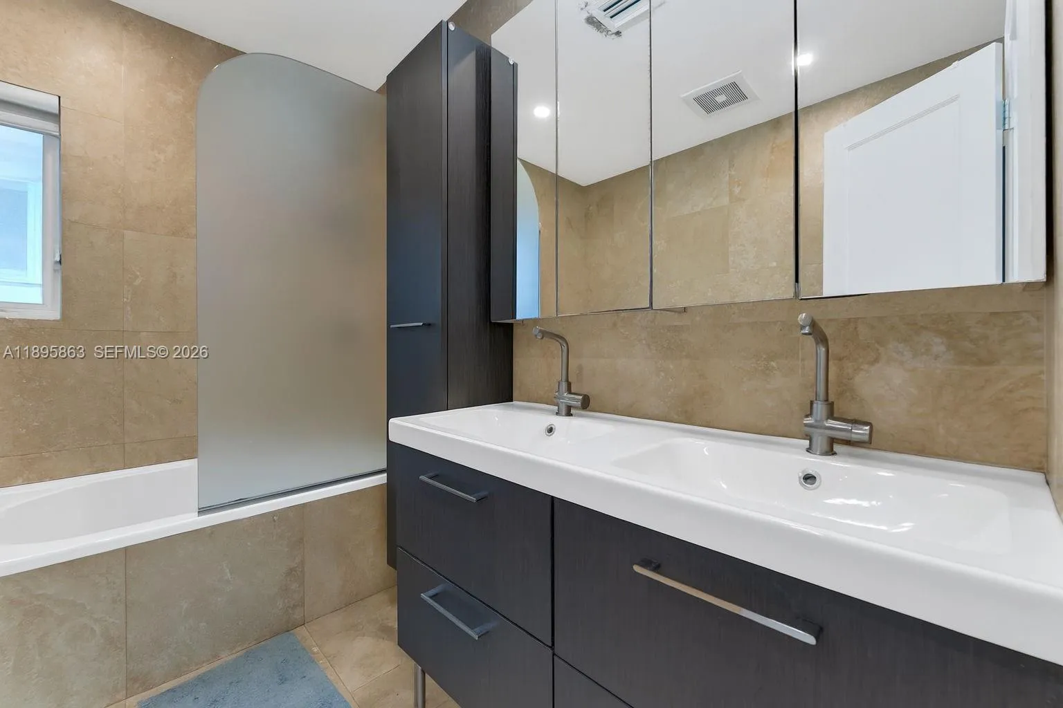 4801 University Dr, Coral Gables, Florida 33146, Coral Gables, Florida 33146, ,Residential Income,For Sale,4801 University Dr, Coral Gables, Florida 33146,A11895863