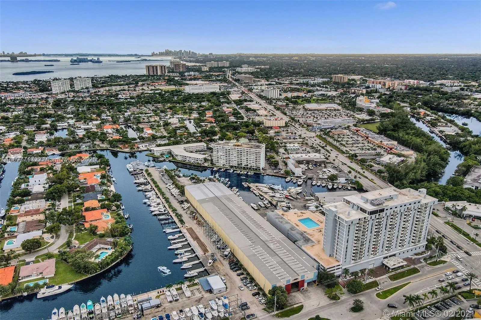 13499 Biscayne Blvd 811, North Miami, Florida 3318, North Miami, Florida 33181, 1 Bedroom Bedrooms, ,1 BathroomBathrooms,Residential,For Sale,13499 Biscayne Blvd 811, North Miami, Florida 3318,A11897717
