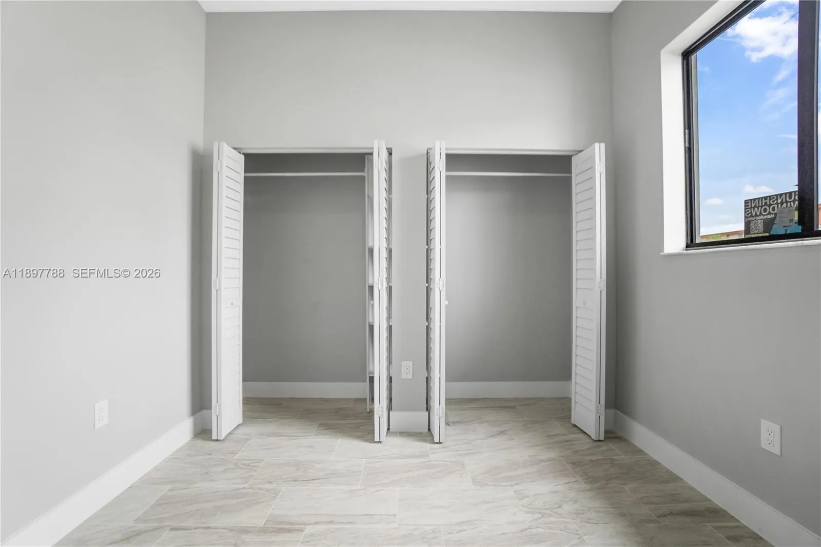 5270 Plunkett St, Hollywood, Florida 33021, Hollywood, Florida 33021, 4 Bedrooms Bedrooms, ,3 BathroomsBathrooms,Residential,For Sale,5270 Plunkett St, Hollywood, Florida 33021,A11897788